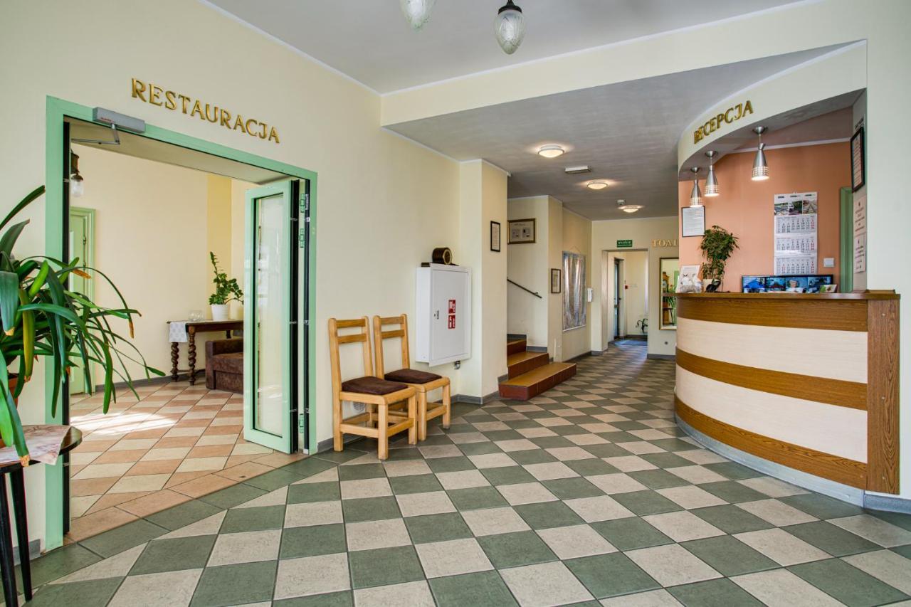 Hotel Sowa Elblag Bagian luar foto