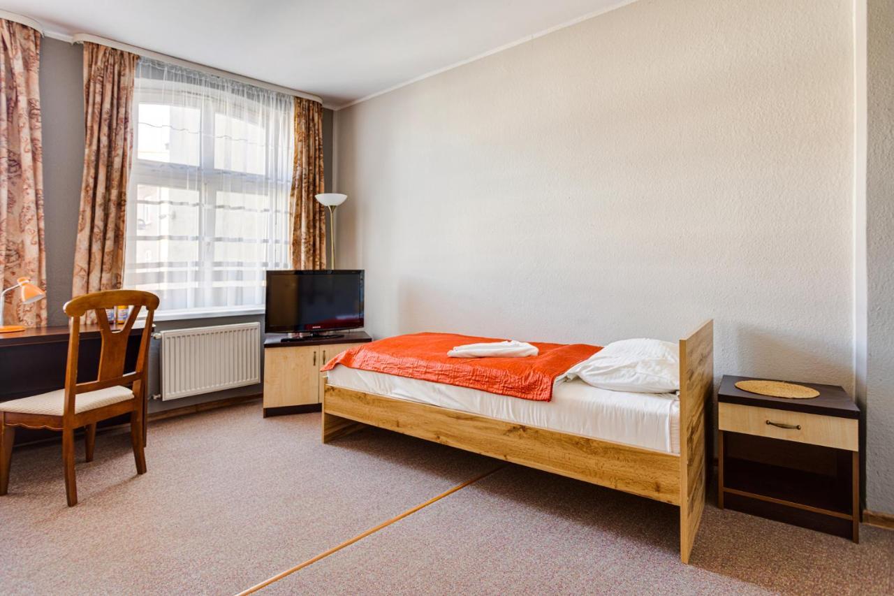 Hotel Sowa Elblag Bagian luar foto