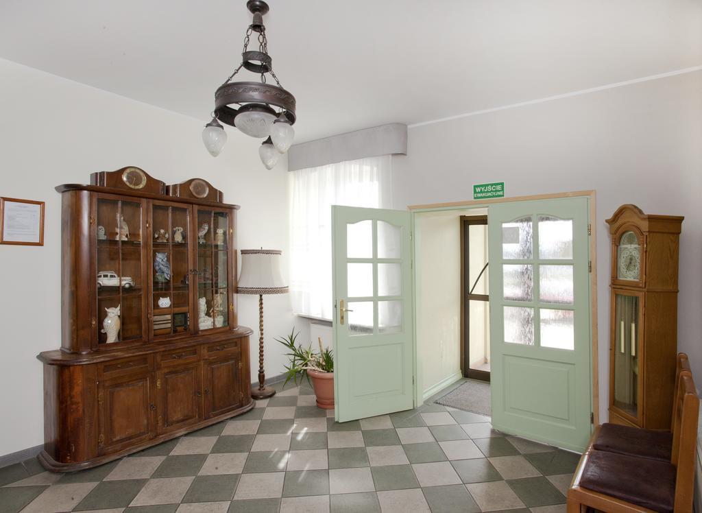 Hotel Sowa Elblag Bagian luar foto